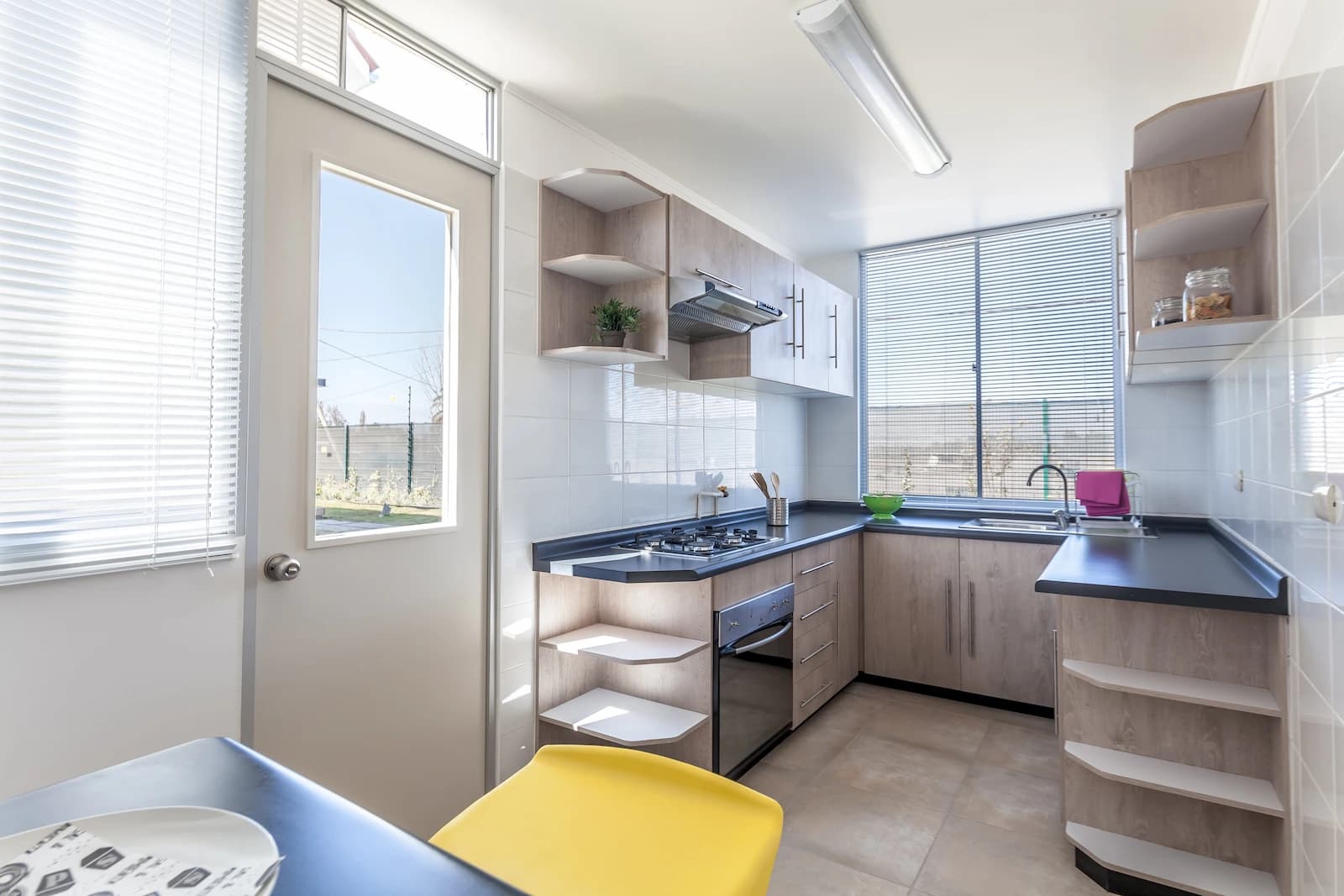 Cocina proyecto inmobiliario Volare